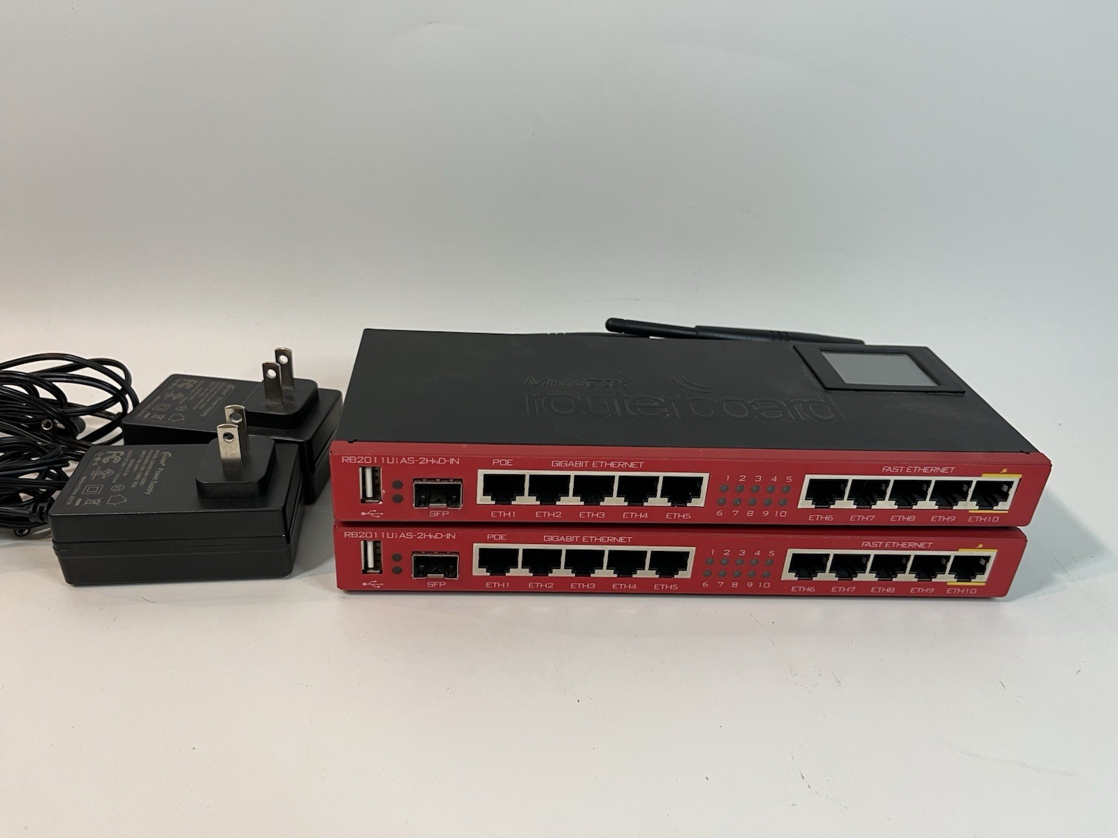 Set Mikrotik Routerboard RB2011UiAS-2HnD-IN Ethernet Router with Power Supply