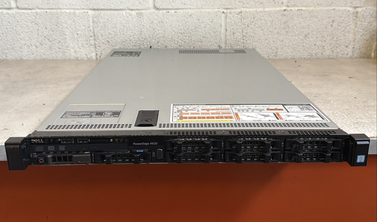 Dell PowerEdge R630 8-Bay SFF Server – 2x Intel E5-2640 v4 – 16GB RAM – 2x 750W