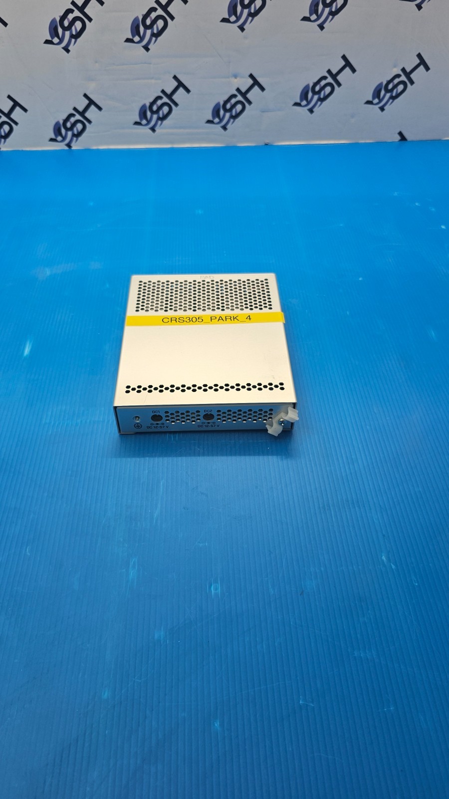 Mikrotik CRS305-1G-4S+IN Cloud Switch Ethernet Switch 4x SFP+ 1x GLAN PoE