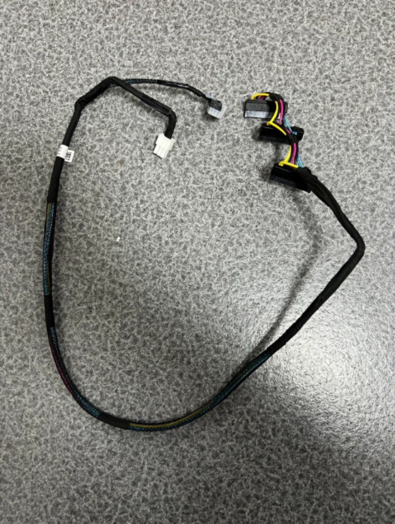 New Dell NJRNF RAID Cable For T160 Server H345/H745/H355/H755 Support 3 Drives