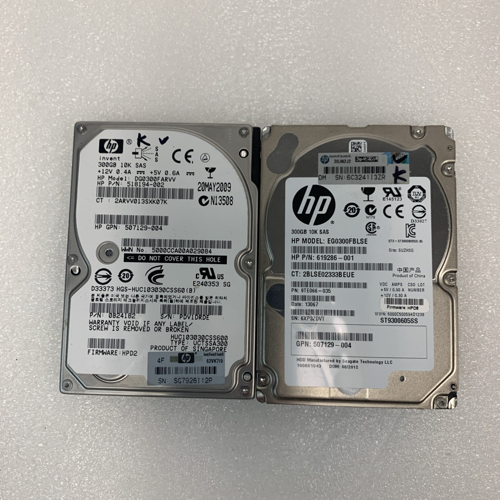 Lot of 2 HP 300GB 10K SAS 2.5″  server hard drives （1000 days remaining life）