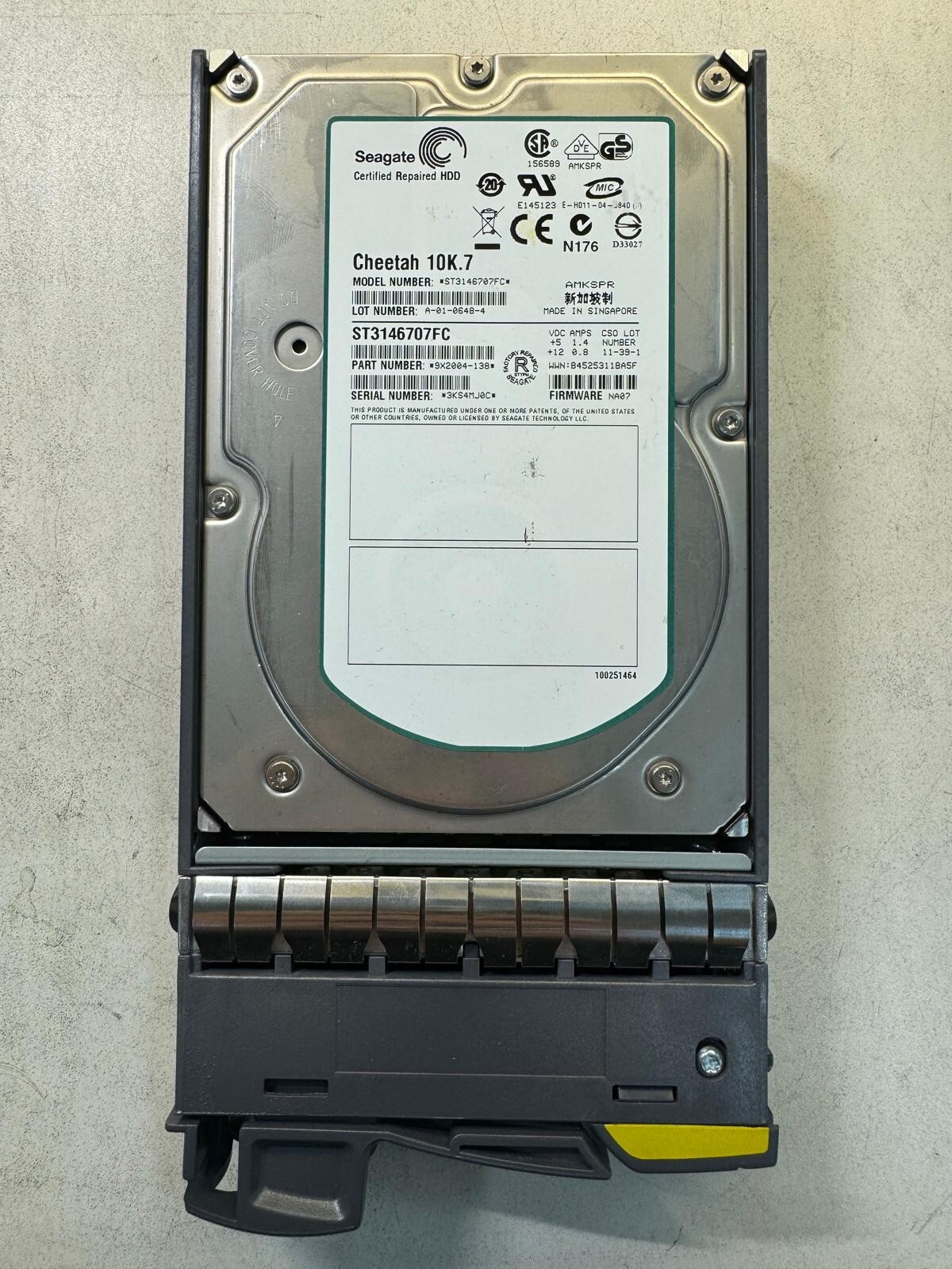 NetApp 146GB 108-00082+A4 X274B-R5 10K RPM 2.0Gbps FC 3.5″ Server Hard Drives