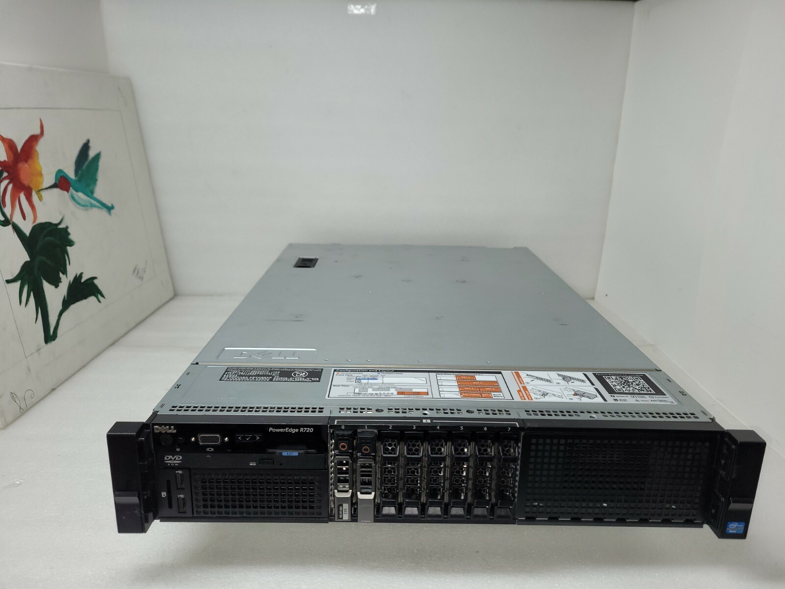 Dell R720 Server w/ 2x 10-Core 2.5GHz E5-2670v2, 192GB, H710, 8-Bay, 2x 600GB