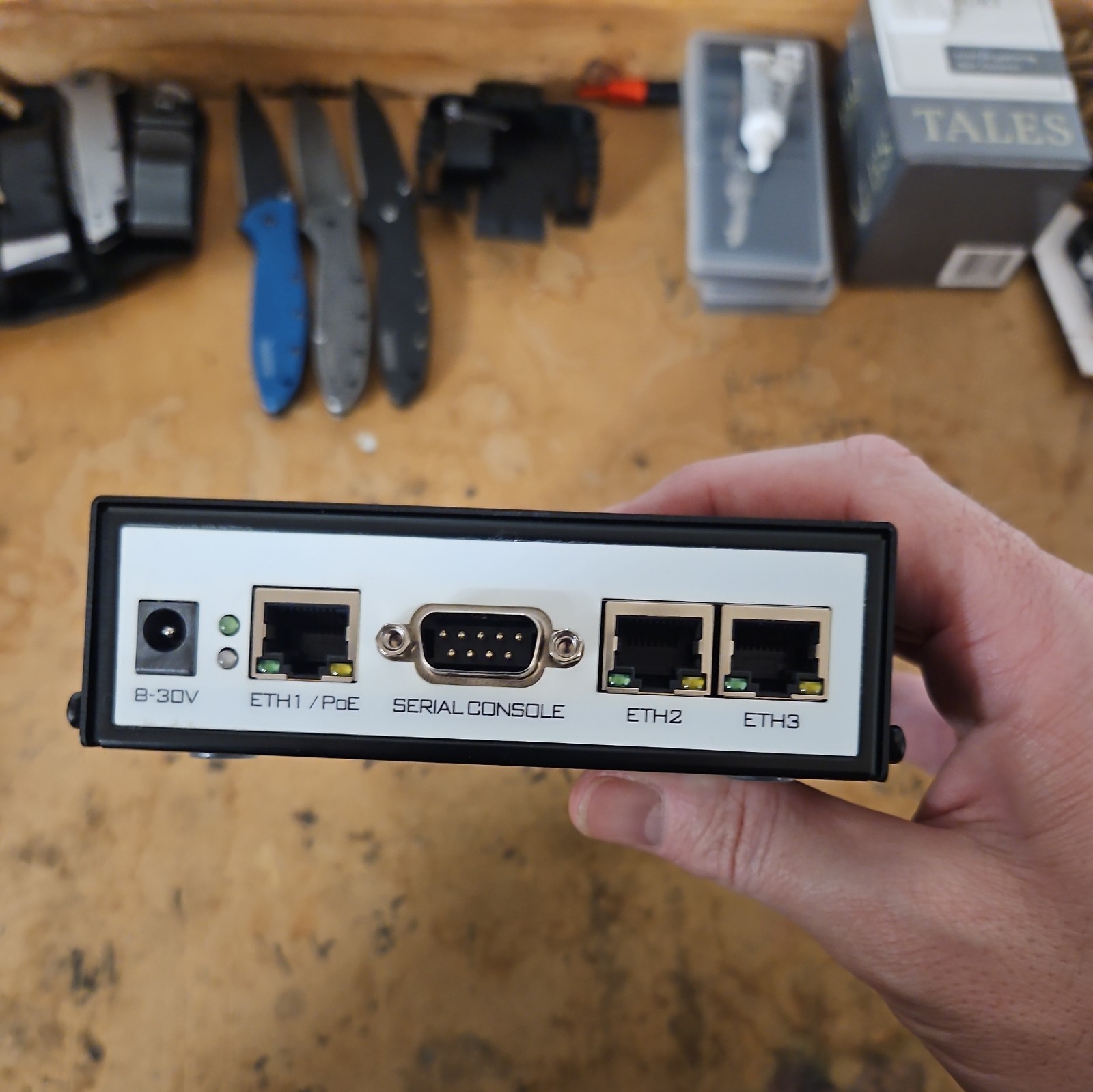 MikroTik RBM33G – OEM board with three Gigabit LAN and two miniPCIe slots