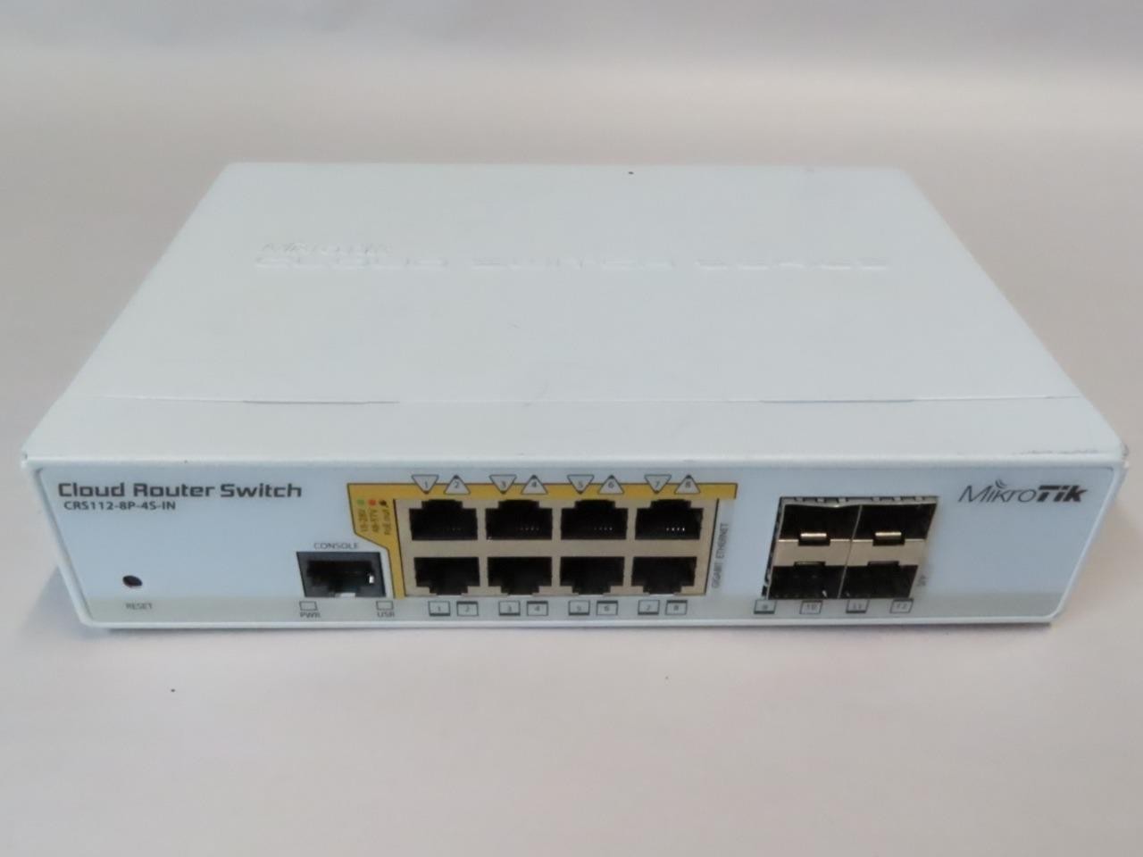 MIKROTIK CRS112-8P-4S-IN SMART SWITCH WITH 4 SFP CAGES 8 GIGABIT PORT POE